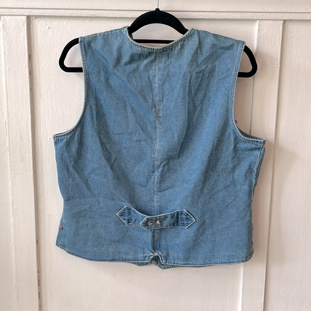 Vintage Northern Isles Embroidered Denim Vest — Blue with Pink Floral Accents L - Picture 2 of 6